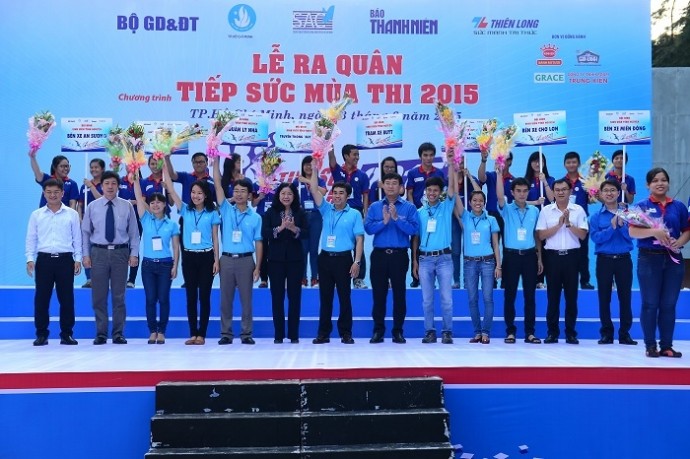 HCM city launches summer volunteer campaign 2015 - ảnh 1